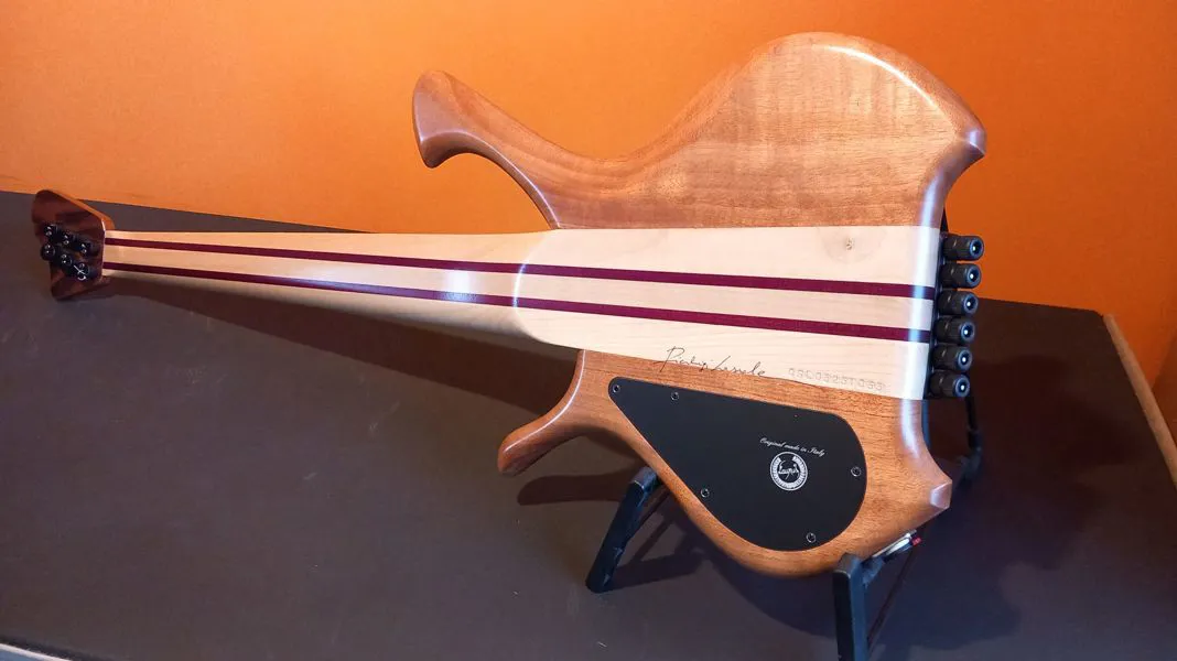 Laurus Quasar Extraharmonic - 6 corde - Top in Santos
