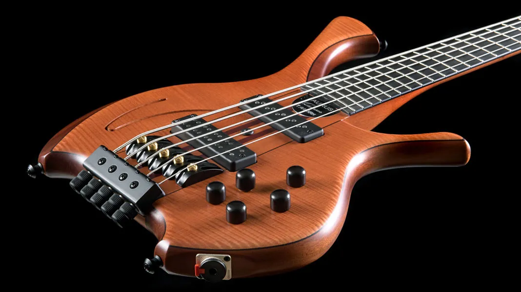 Laurus Quasar T900 XRH - body