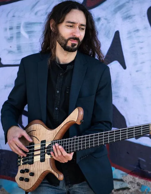 Alex Lofoco with a Laurus bass