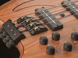 Zen - Top in Olive Wood - Natural